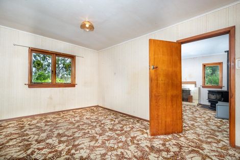 Photo of property in 93 Tanekaha Road, Titirangi, Auckland, 0604