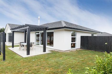 Photo of property in 20 Pegasus Place, Kelvin Grove, Palmerston North, 4414