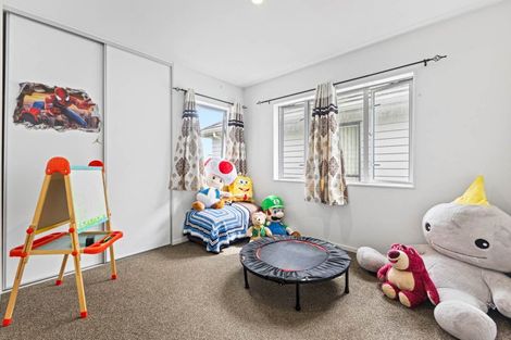 Photo of property in 47 Treestump Road, Takanini, 2112