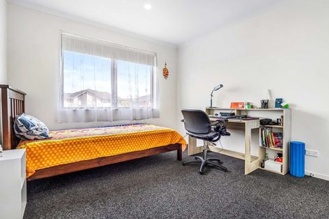 Photo of property in 1 Kaaka Street, Cambridge, 3434