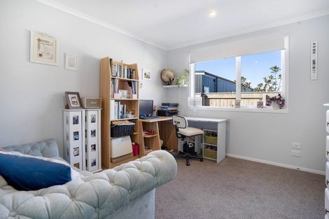 Photo of property in 32 Westwood Avenue, Greytown, 5712