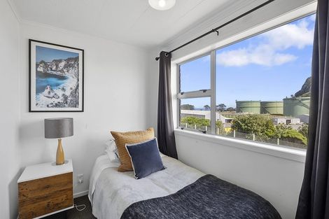 Photo of property in 27b Port View Crescent, Moturoa, New Plymouth, 4310