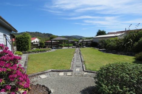 Photo of property in 32- 34 Coal Street, Reefton, 7830