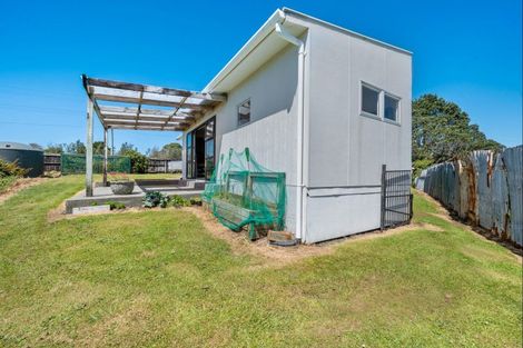 Photo of property in 38 Atkinson Road, Hurworth, New Plymouth, 4371