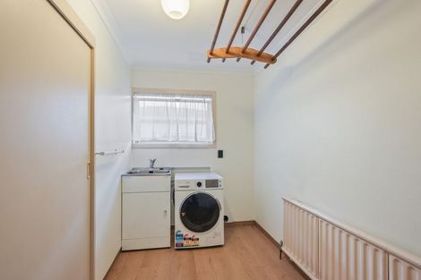 Photo of property in 14 Banks Place, Rangiora, 7400