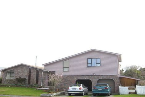 Photo of property in 1 Cassandra Street, Stratford, 4332