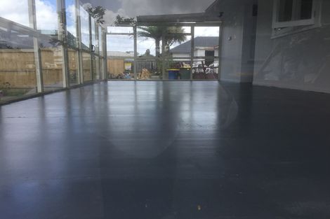 Photo of property in 28 Edwards Avenue, Henderson, Auckland, 0610