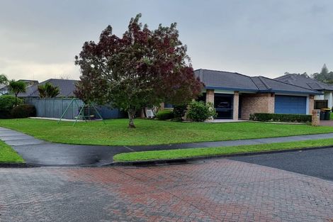 Photo of property in 55 Newbliss Crescent, East Tamaki Heights, Auckland, 2016