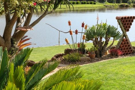 Photo of property in 163 Oriental Parade, Papamoa Beach, Papamoa, 3118