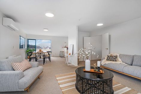 Photo of property in 10 Protea Crescent, Whitianga, 3510
