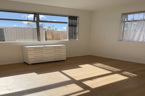 Photo of property in 124 Hall Avenue, Favona, Auckland, 2024