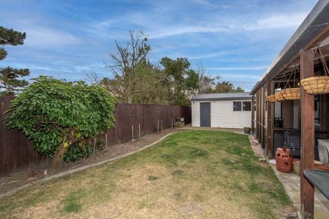 Photo of property in 2/74 Inwoods Road, Parklands, Christchurch, 8083