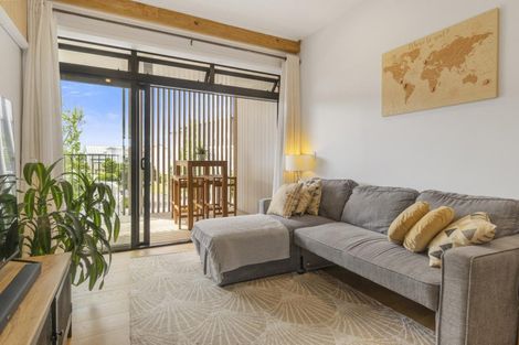 Photo of property in 6/167 Hobsonville Point Road, Hobsonville, Auckland, 0616