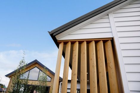 Photo of property in 38 Vinistra Road, Kumeu, 0810