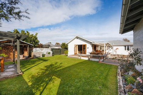 Photo of property in 35 Collingwood Street, Hokowhitu, Palmerston North, 4410