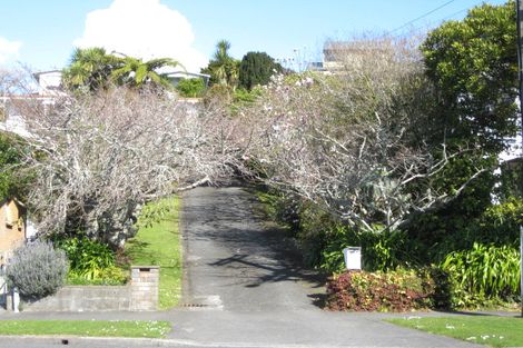 Photo of property in 18b Rimu Street, Strandon, New Plymouth, 4312