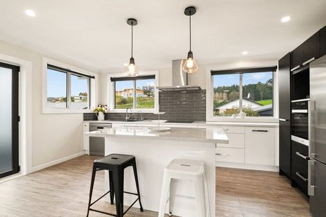 Photo of property in 14 Elwyn Crescent, Green Island, Dunedin, 9018