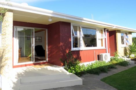 Photo of property in 23 Sandringham Street, Oamaru North, Oamaru, 9400