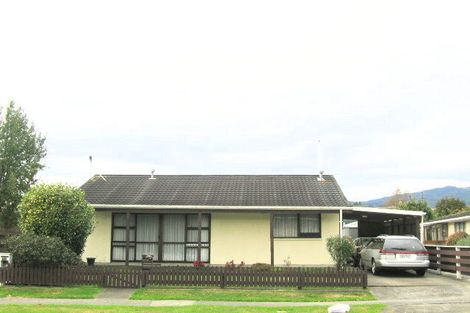Photo of property in 50f1- Henry Street, Ebdentown, Upper Hutt, 5018