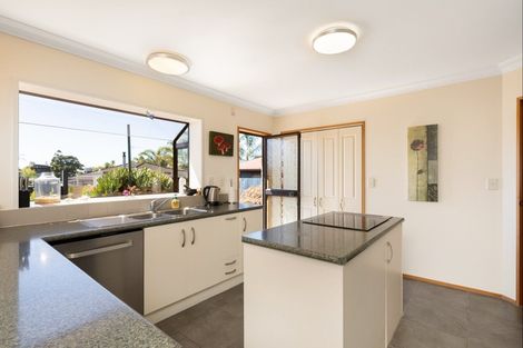 Photo of property in 33a Campbell Road, Mount Maunganui, 3116