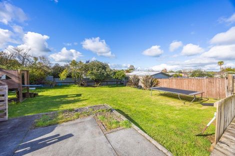 Photo of property in 325 Hazelmere Crescent, Te Awamutu, 3800