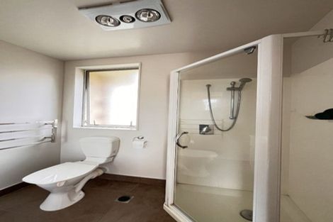 Photo of property in 3 Cityview Place, Massey, Auckland, 0614