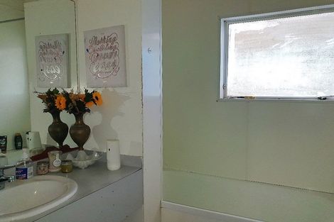 Photo of property in 12 Manning Street, Rawene, Kaikohe, 0473