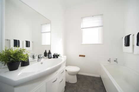 Photo of property in 119 Sherwill Street West, Feilding, 4702