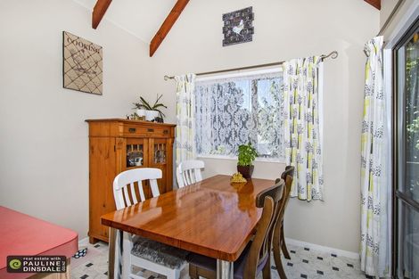 Photo of property in 35 Commins Road, Onerahi, Whangarei, 0110