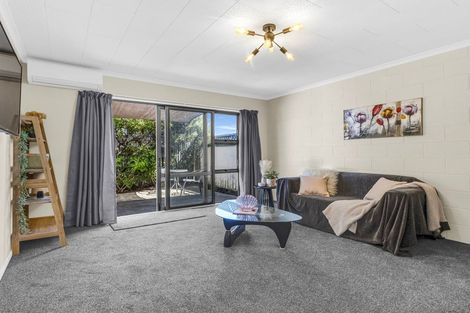 Photo of property in 2/36 Bristol Street, Tamatea, Napier, 4112