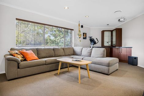 Photo of property in 20b Puketitiro Street, Glen Eden, Auckland, 0602