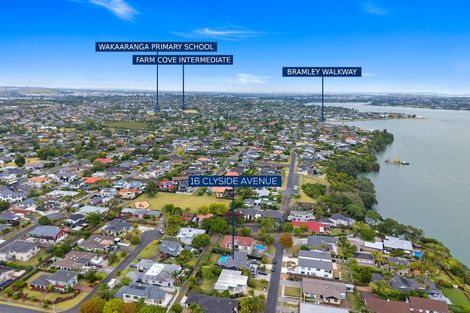 Photo of property in 16 Clyside Avenue, Half Moon Bay, Auckland, 2012