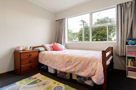 Photo of property in 40 Northolt Road, Fairview Downs, Hamilton, 3214