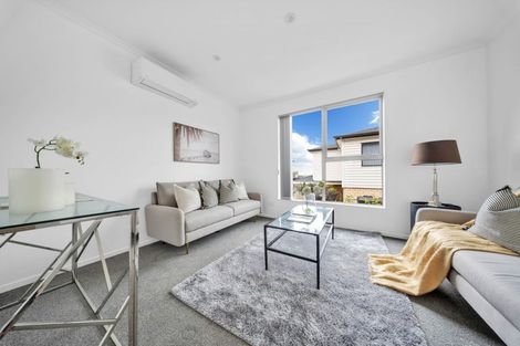 Photo of property in 45 Ngae Place, Mangere East, Auckland, 2024