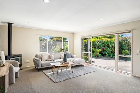 Photo of property in 37 Murray Court, Paraparaumu Beach, Paraparaumu, 5032