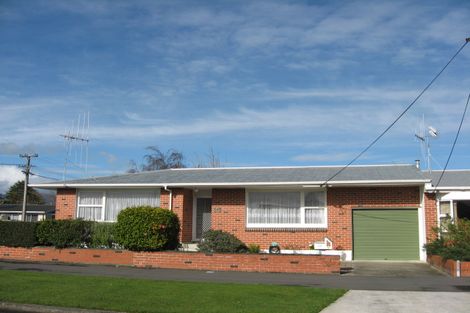 Photo of property in 24 Kent Street, Levin, 5510