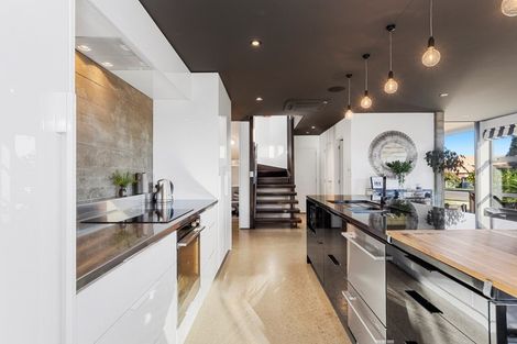 Photo of property in 1 Wells Avenue, Mount Maunganui, 3116