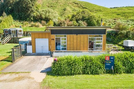 Photo of property in 97 Mowhanau Drive, Kai Iwi, Whanganui, 4574