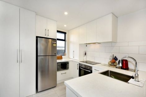 Photo of property in 8/68 Barbour Street, Waltham, Christchurch, 8011