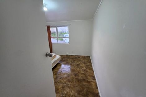 Photo of property in 30b Estuary Road, Weymouth, Auckland, 2103