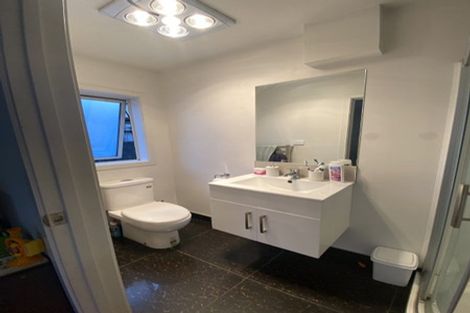 Photo of property in 1u5 June Place, Hamilton East, Hamilton, 3216