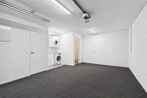 Photo of property in 14/104u Maupuia Road, Maupuia, Wellington, 6022