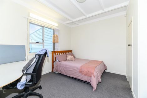 Photo of property in 36 Forest Hill Road, Henderson, Auckland, 0612
