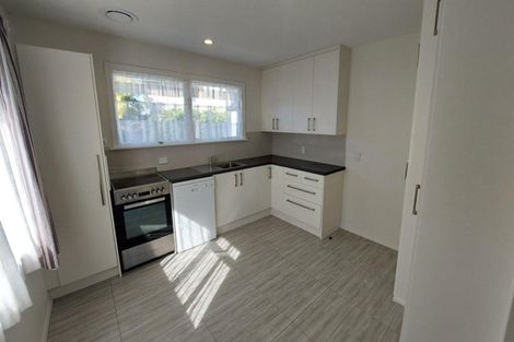 Photo of property in 75 Inwoods Road, Parklands, Christchurch, 8083