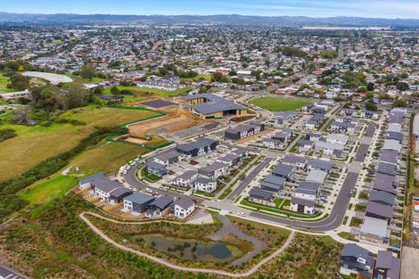 Photo of property in 12 Tara Lane, Manurewa, 2102