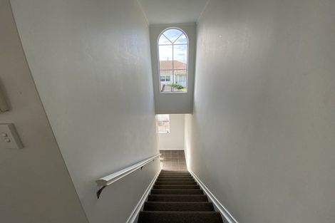 Photo of property in 12 Alice Place, Hillcrest, Auckland, 0627