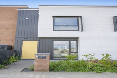 Photo of property in 4/1 Scott Road, Hobsonville, Auckland, 0616