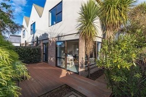 Photo of property in 1/2 Canon Street, St Albans, Christchurch, 8014