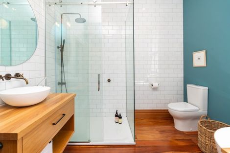 Photo of property in 5 Armour Avenue, Mount Victoria, Wellington, 6011