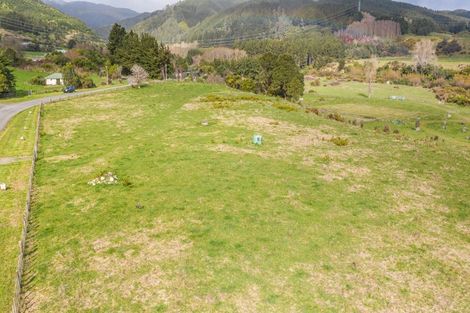 Photo of property in 288 North Manakau Road, Manakau, 5573